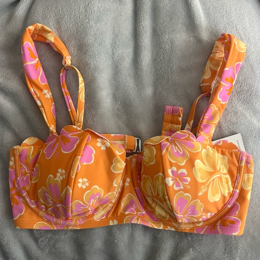 Orange retro hibiscus print bikini top